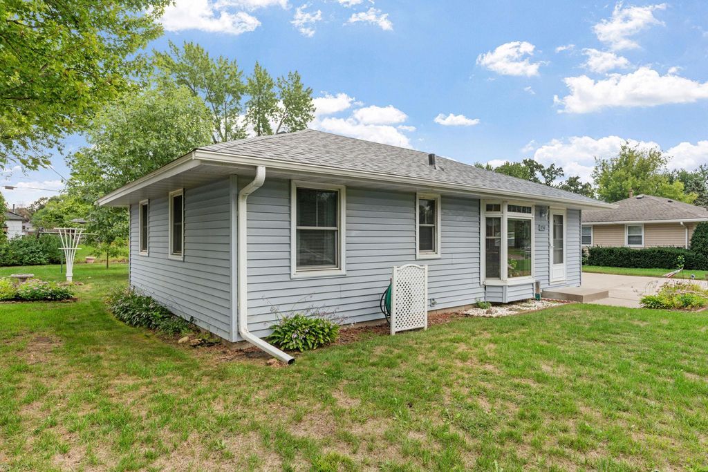 11561 Kumquat Street NW, Coon Rapids, MN 55448 — photo 2