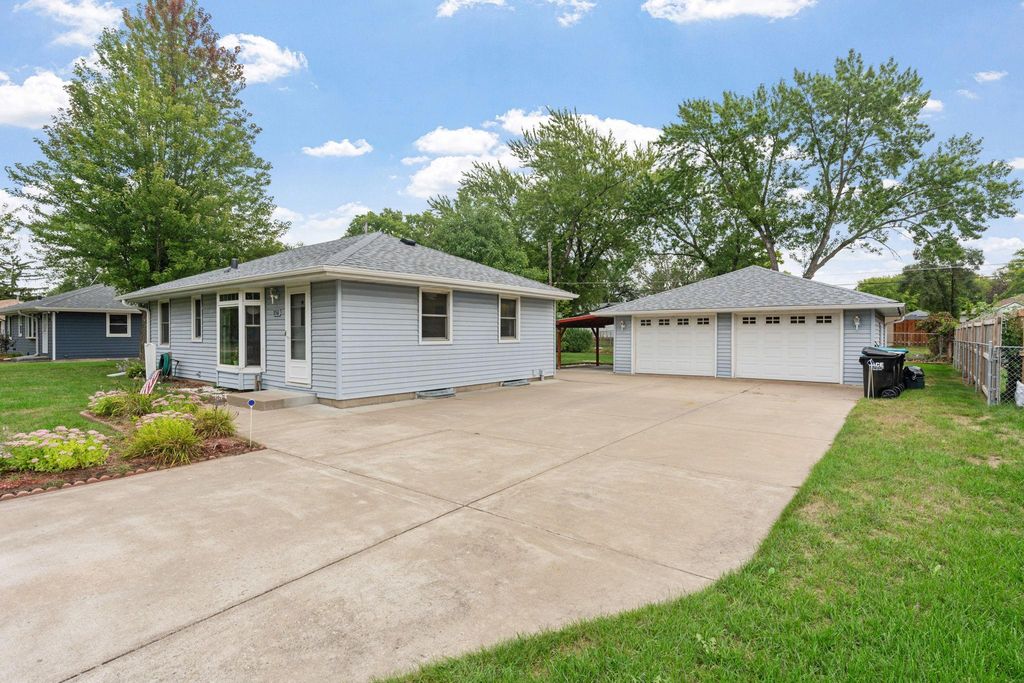 11561 Kumquat Street NW, Coon Rapids, MN 55448 — photo 3
