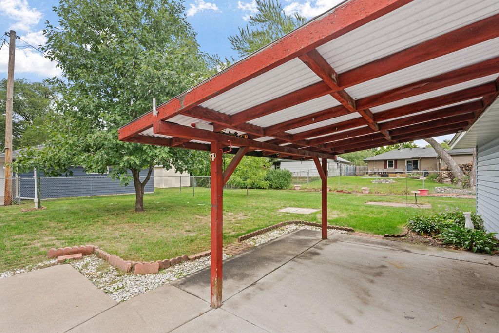 11561 Kumquat Street NW, Coon Rapids, MN 55448 — photo 4