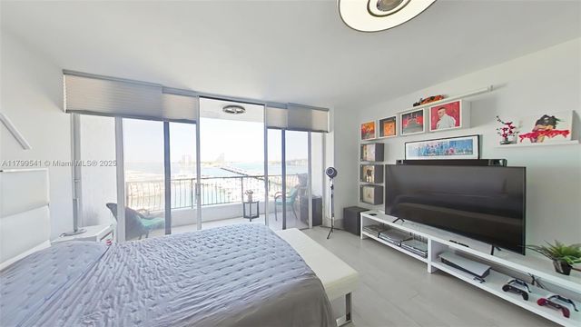 555 NE 15th St 508, Miami, FL 33132