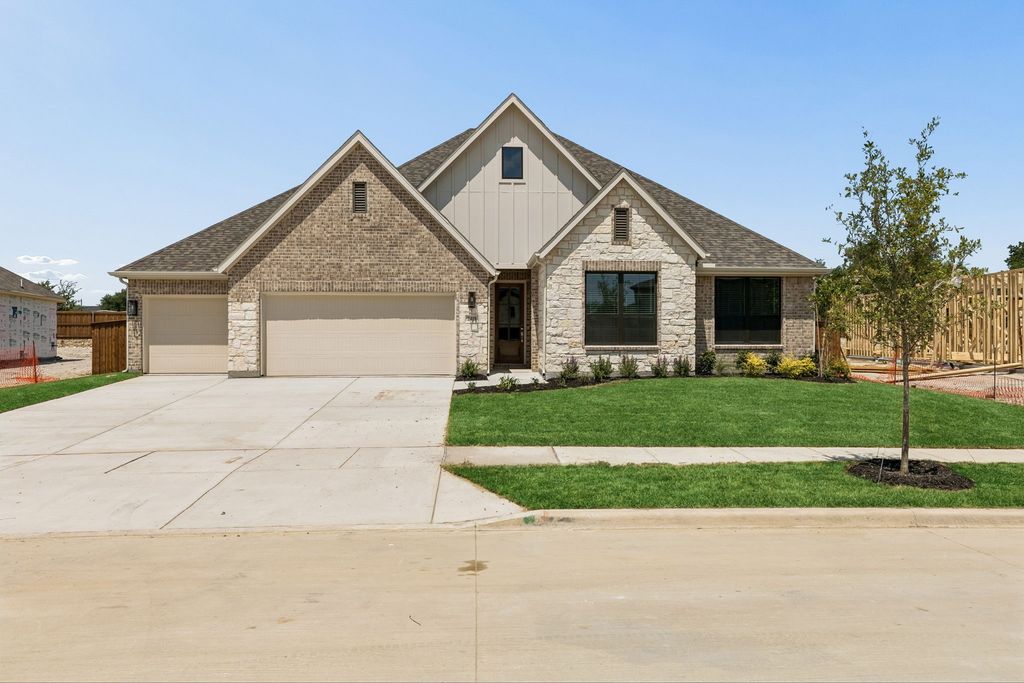 2418 Silver Spring Court, Celina, TX 75009
