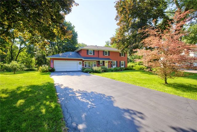 50 Leonard Crescent, Penfield, NY 14526