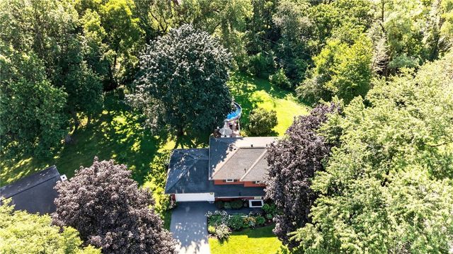 50 Leonard Crescent, Penfield, NY 14526