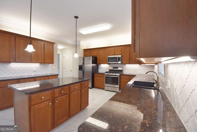 125 Centennial Drive, Peachtree City, GA 30269