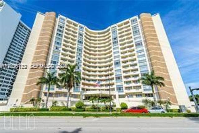 3180 S Ocean Drive 814, Hallandale Beach, FL 33009