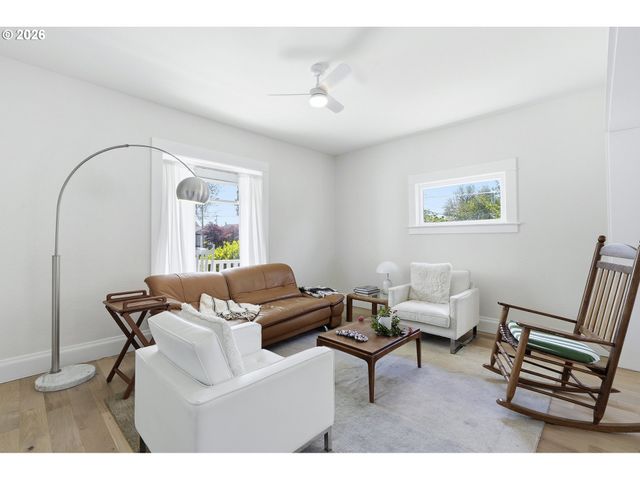 135 Se EVANS St, Mc Minnville, OR 97128