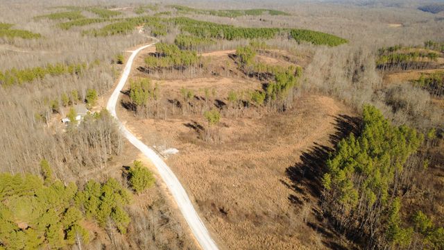 45 Saddleback Dr, Dover, TN 37058