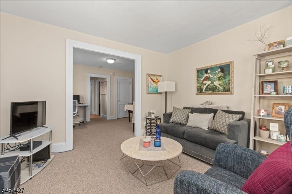 11 Grove St, Cranford Twp., NJ 07016 — photo 4