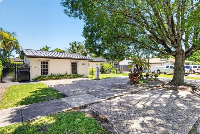 10315 SW 129th Court, Miami, FL 33186