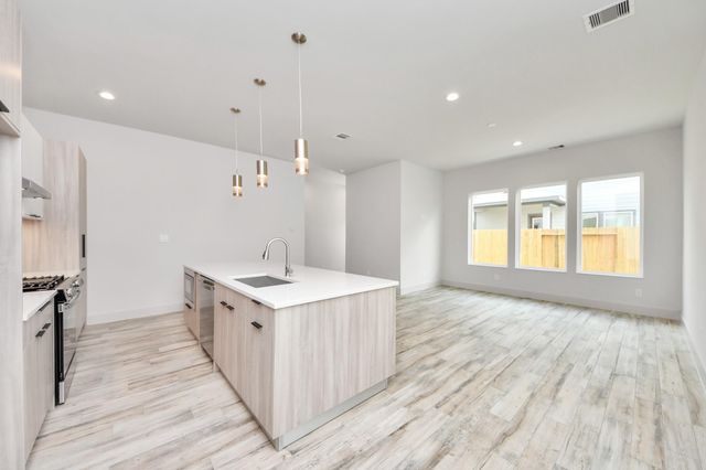 4022 Boho Lane, Houston, TX 77045