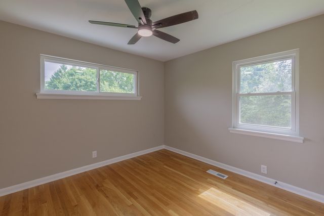 1012 W Lewis Street, Rossville, GA 30741