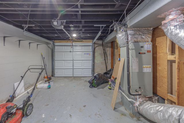 1012 W Lewis Street, Rossville, GA 30741