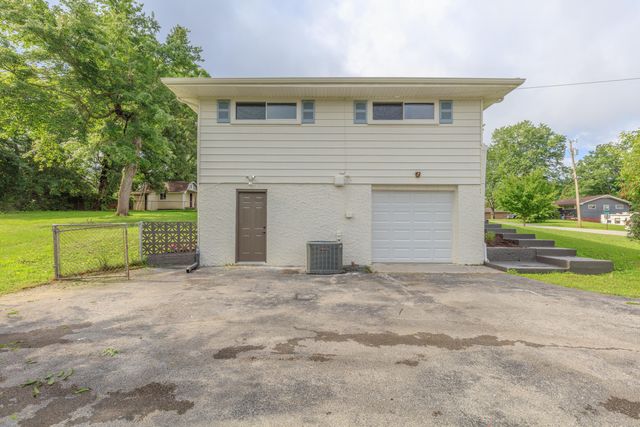 1012 W Lewis Street, Rossville, GA 30741