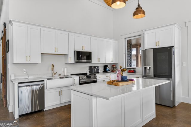 1570 Eley Road, White Plains, GA 30678