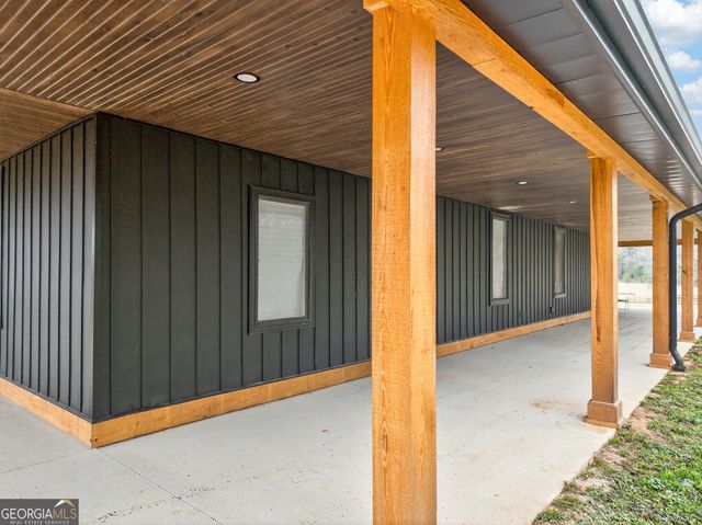 1570 Eley Road, White Plains, GA 30678