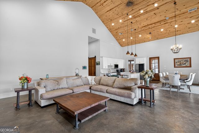 1570 Eley Road, White Plains, GA 30678