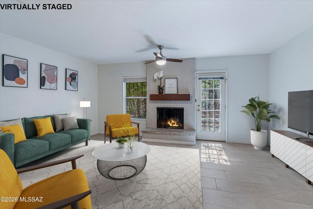 3750 N Country Club Rd Apt 5, Tucson, AZ 85716