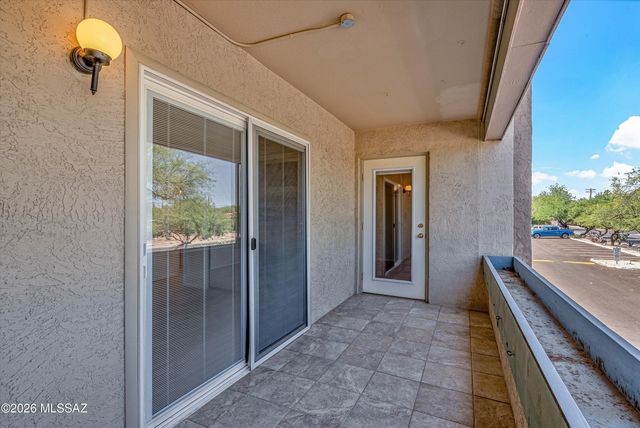 3750 N Country Club Rd Apt 5, Tucson, AZ 85716