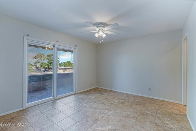 3750 N Country Club Rd Apt 5, Tucson, AZ 85716