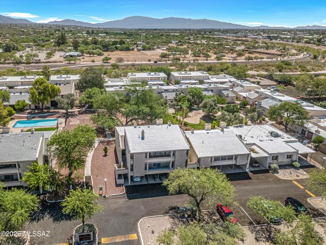 3750 N Country Club Rd Apt 5, Tucson, AZ 85716