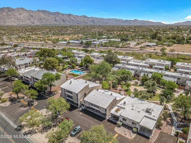 3750 N Country Club Rd Apt 5, Tucson, AZ 85716