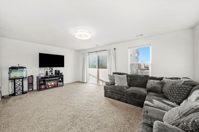 6640 Linden Trail A, Wonder Lake, IL 60097