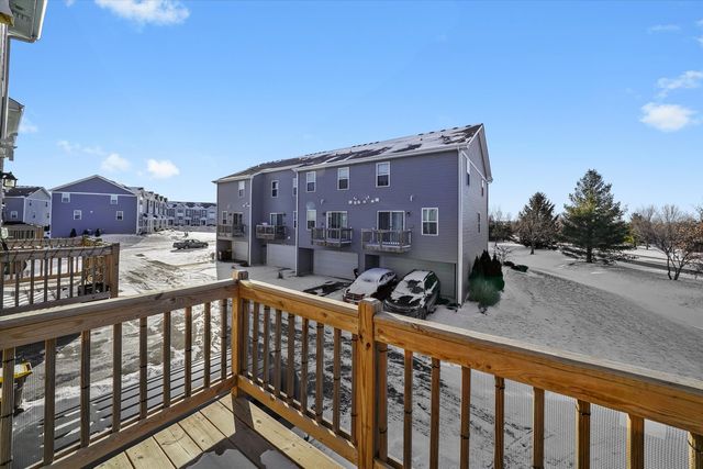 6640 Linden Trail A, Wonder Lake, IL 60097