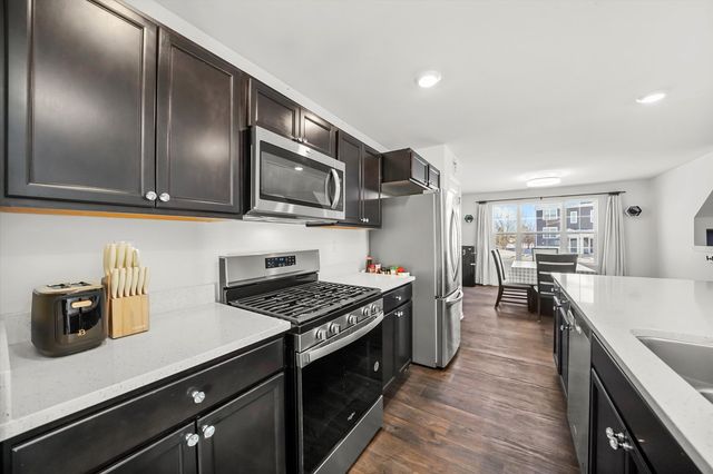 6640 Linden Trail A, Wonder Lake, IL 60097