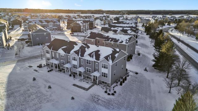 6640 Linden Trail A, Wonder Lake, IL 60097