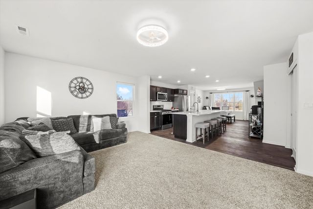 6640 Linden Trail A, Wonder Lake, IL 60097