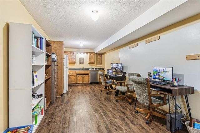 704 Feldspar Street, Kearney, MO 64060