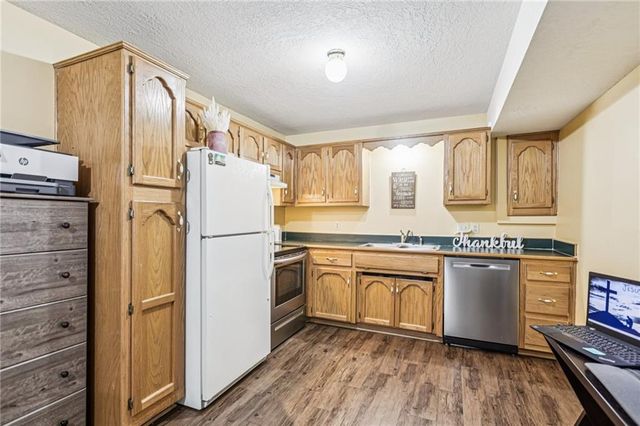 704 Feldspar Street, Kearney, MO 64060