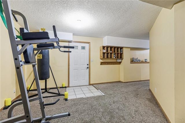 704 Feldspar Street, Kearney, MO 64060