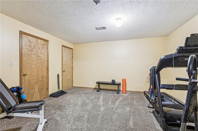 704 Feldspar Street, Kearney, MO 64060