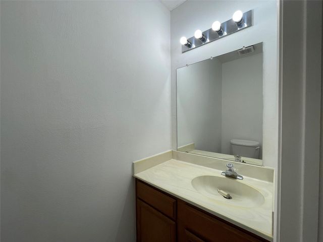 3909 Tanglewilde Street 3909, Houston, TX 77063