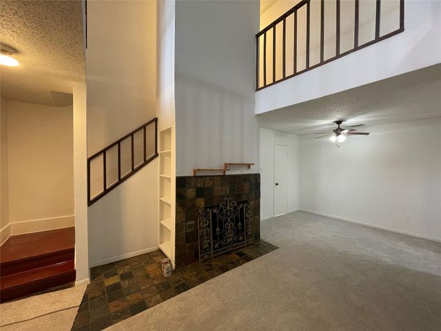 3909 Tanglewilde Street 3909, Houston, TX 77063