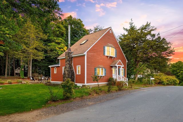 15 Friendship St, Billerica, MA 01821