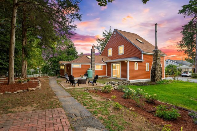 15 Friendship St, Billerica, MA 01821