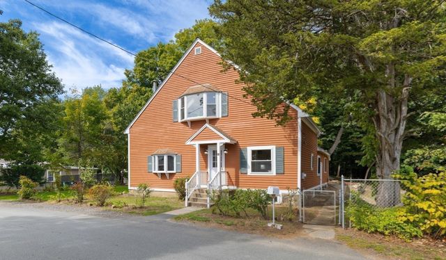 15 Friendship St, Billerica, MA 01821