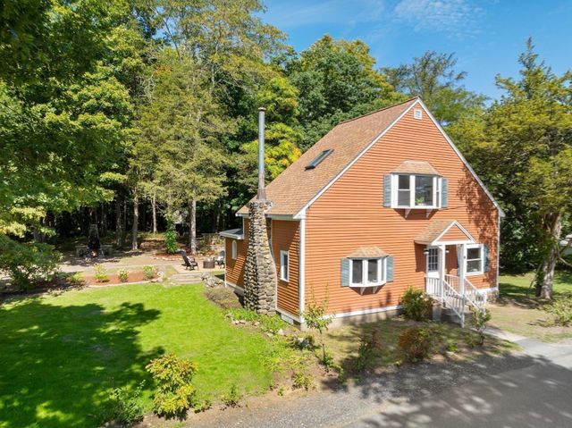 15 Friendship St, Billerica, MA 01821