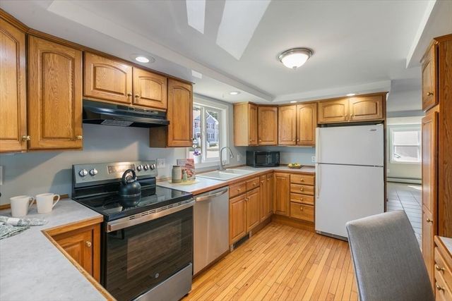 19 Mcdonald Rd, Wilmington, MA 01887