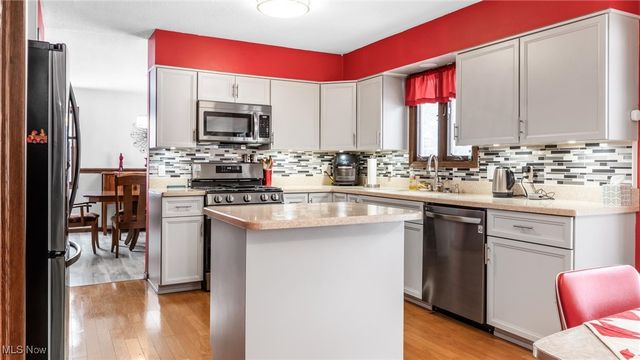 3830 Michael Lane, Zanesville, OH 43701