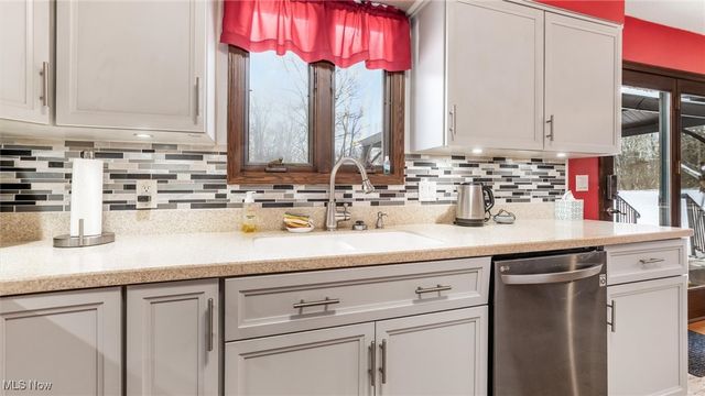 3830 Michael Lane, Zanesville, OH 43701