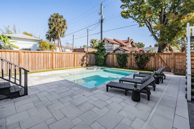 1008 S DAKOTA AVENUE, Tampa, FL 33606