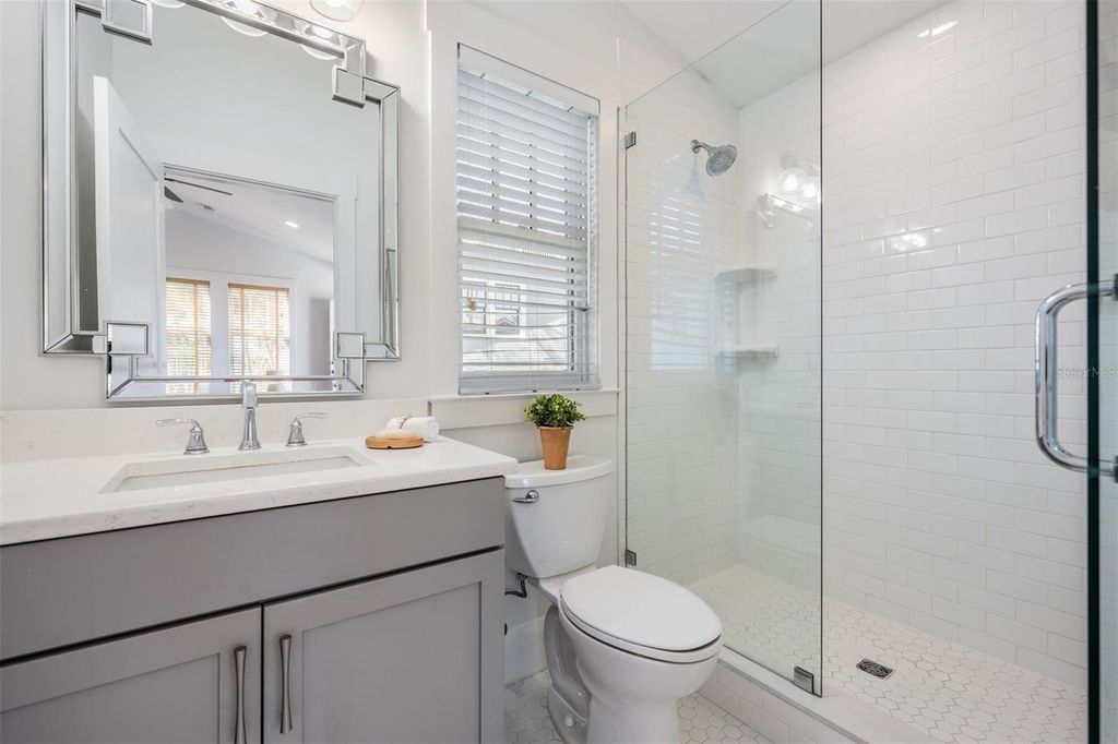 Image 52 of property listing at 1008 S DAKOTA AVENUE, Tampa, FL 33606