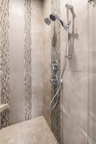 864 Highland View Loop, Redmond, OR 97756