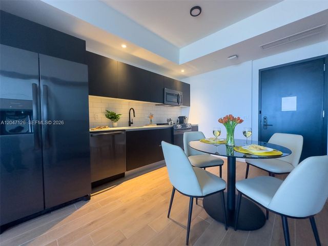 398 NE 5th St 4210, Miami, FL 33132
