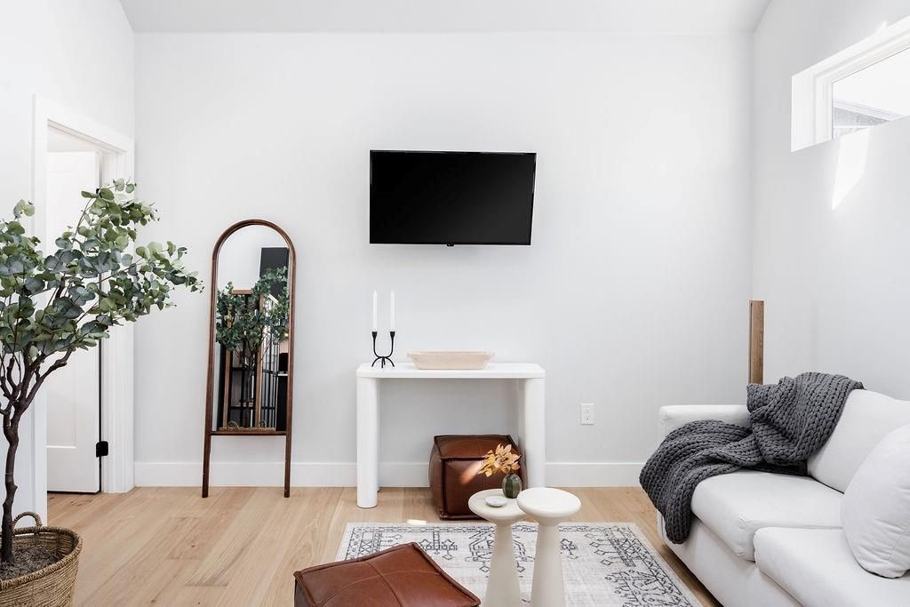 1210 Brentwood ST C, Austin, TX 78757