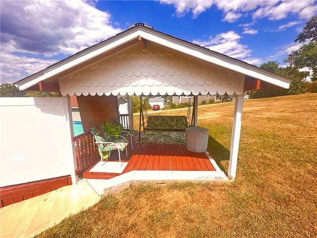 34 Chestnut Street, South Union Twp, PA 15401