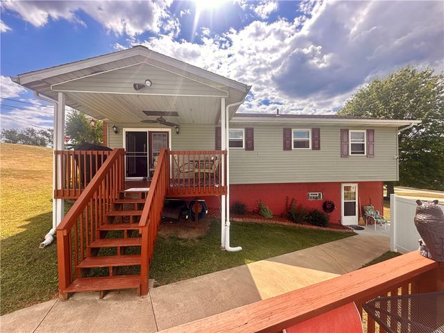 34 Chestnut Street, South Union Twp, PA 15401